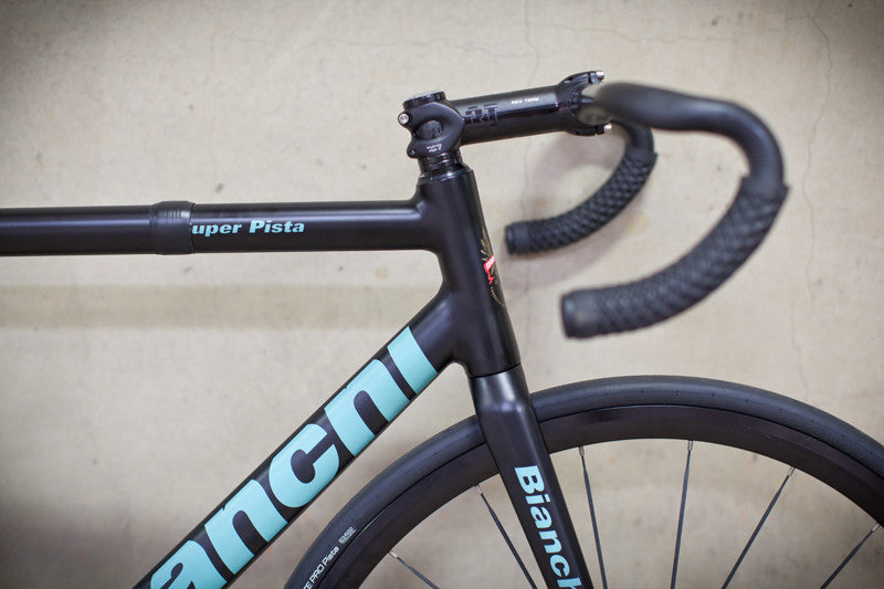 BIANCHI PISTA フレム 部品付き Customer Build // Tom of Obey Clothing's Bianchi Super Pista